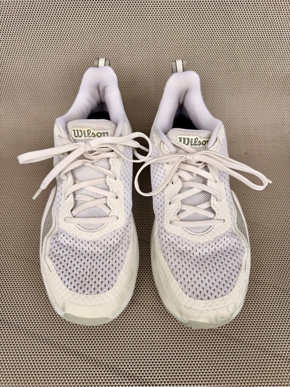 Wilson Women's 7.5 White and Light Gray Tennis Sneakers - Picture 2 of 7